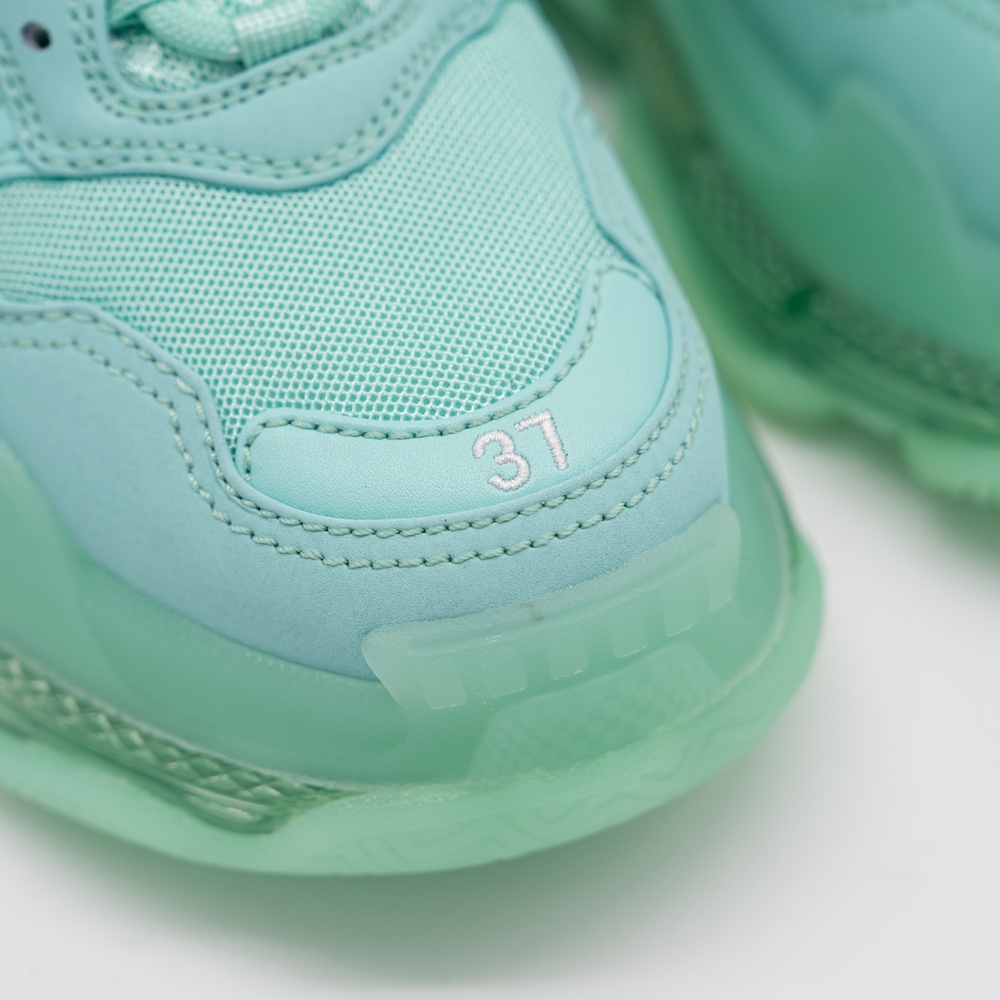 size 37 EU / 7 US Balenciaga Triple S Sneakers Mint Green - Picture 7 of 15